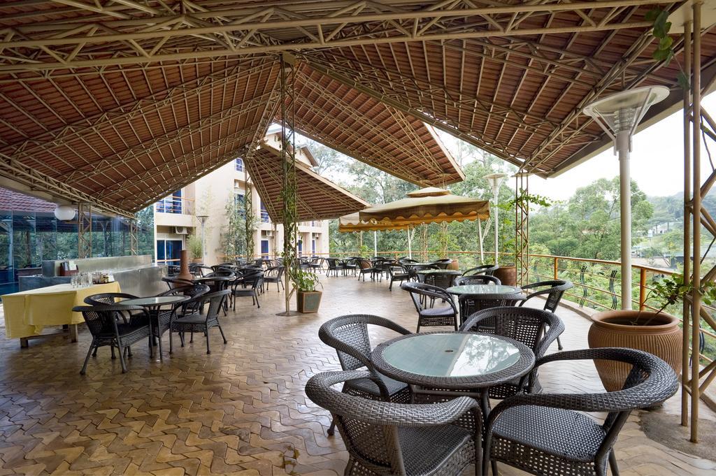 Metropole Hotel Kampala Zewnętrze zdjęcie